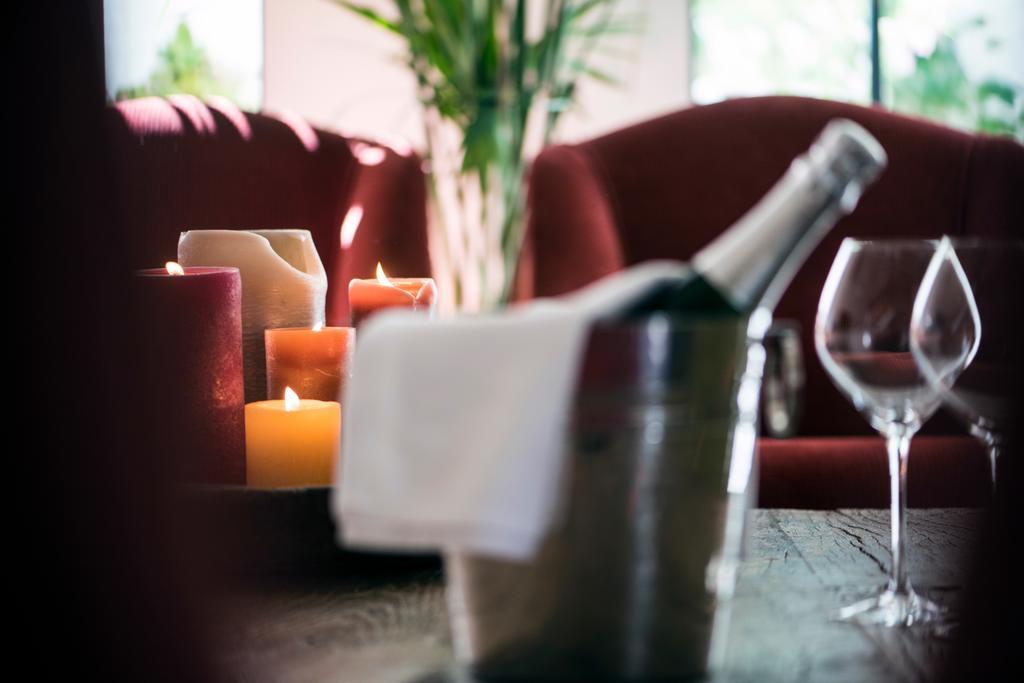 ברוז' The Herring'S Residence - Stylish Private Cottage With Breakfast In Historic Center - Adults-Only מראה חיצוני תמונה